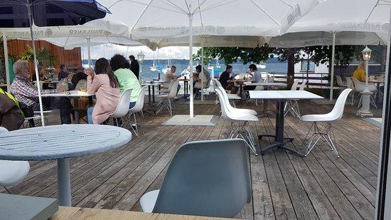 Taverna Santorini