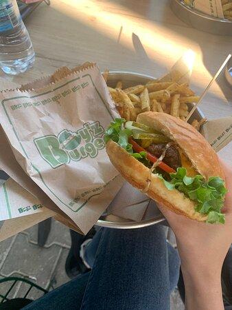 Boy`z Burger