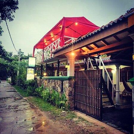 Crab Hut