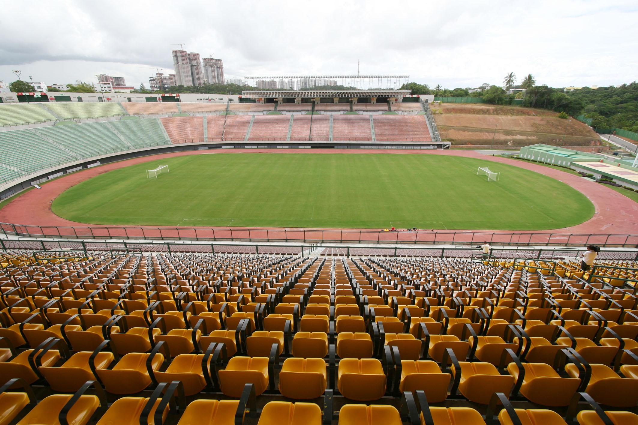 Estádio Roberto Santos