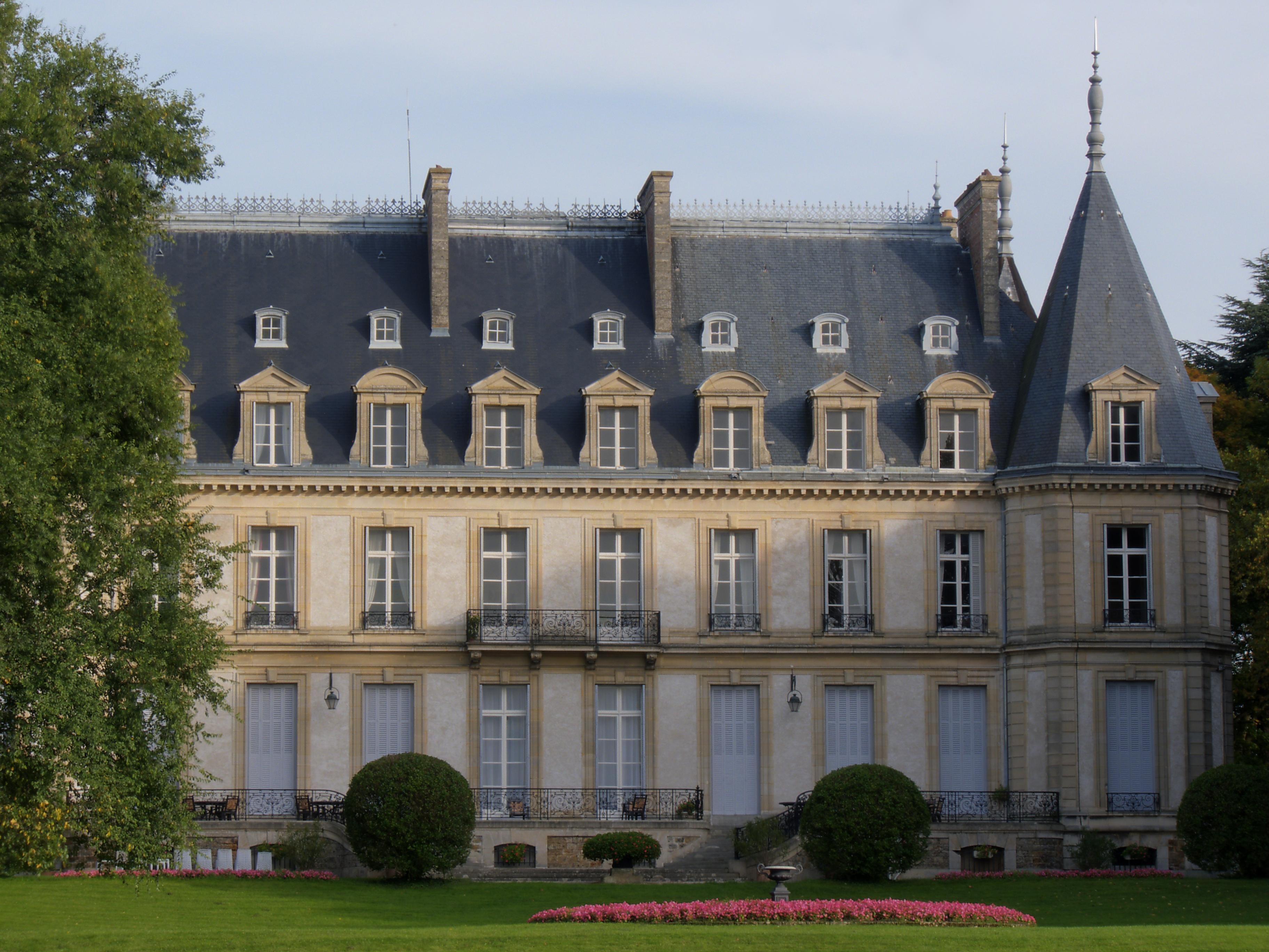 Chateau de Santeny