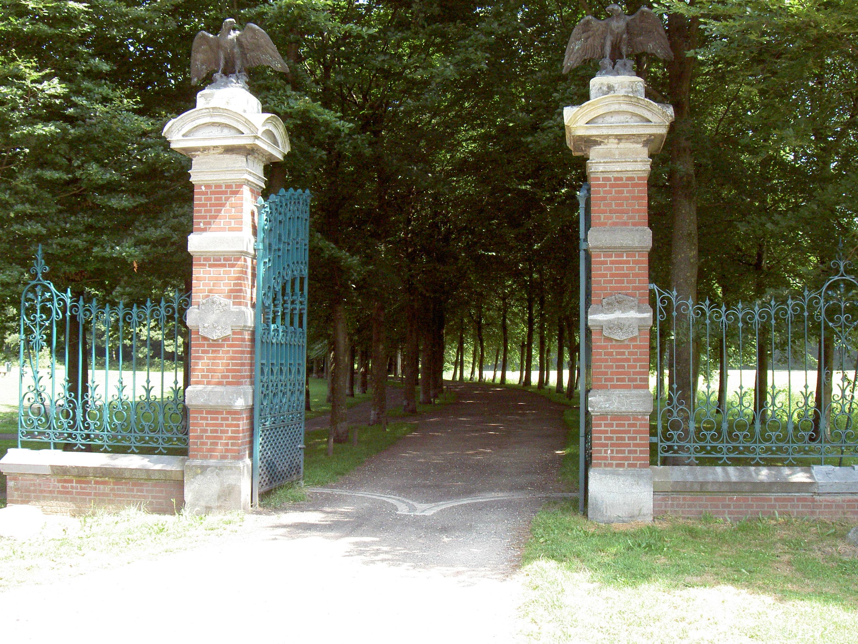 Abraham Ledeboer Park