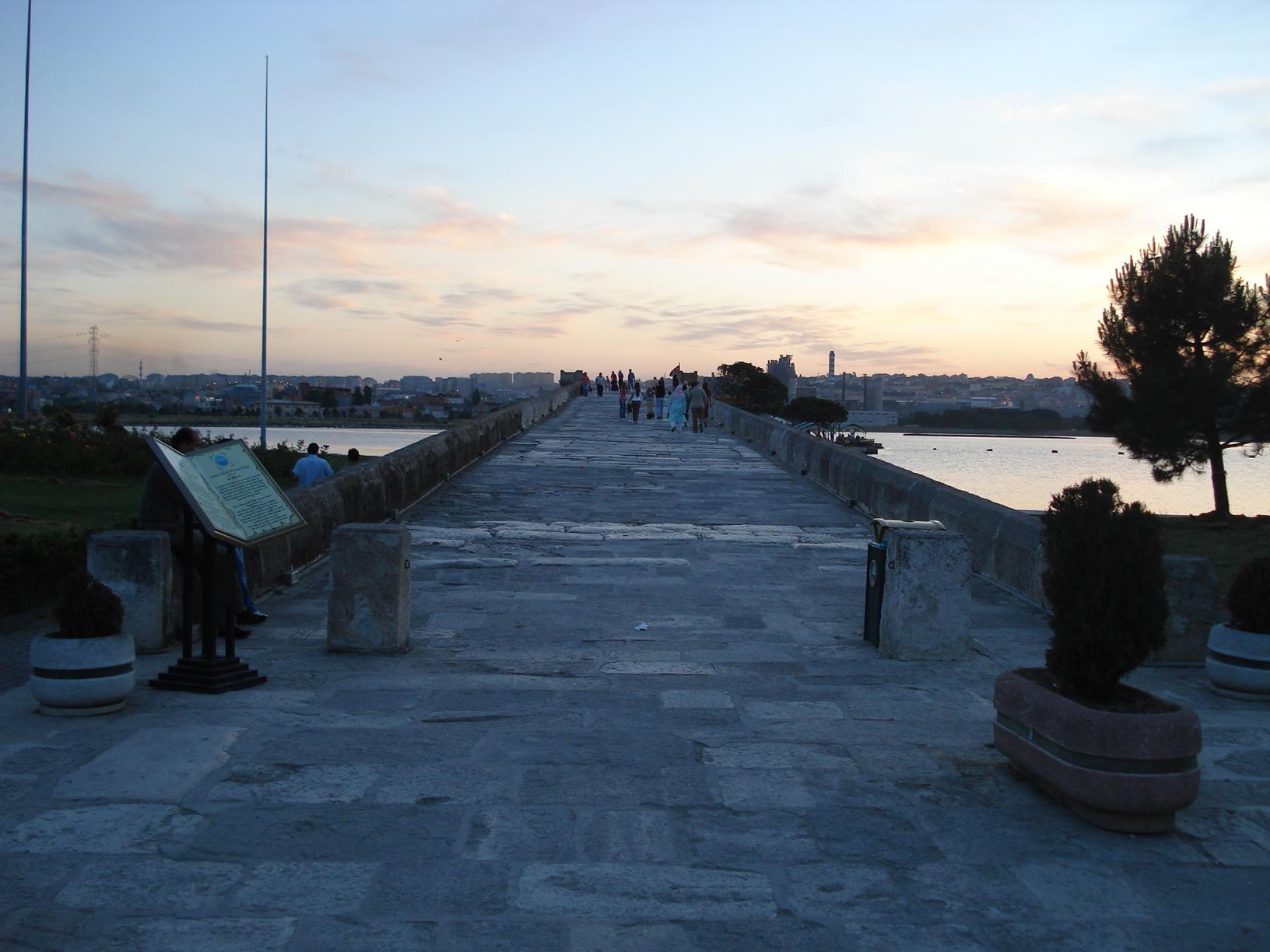 Kanuni-Sultan-Süleyman-Brücke