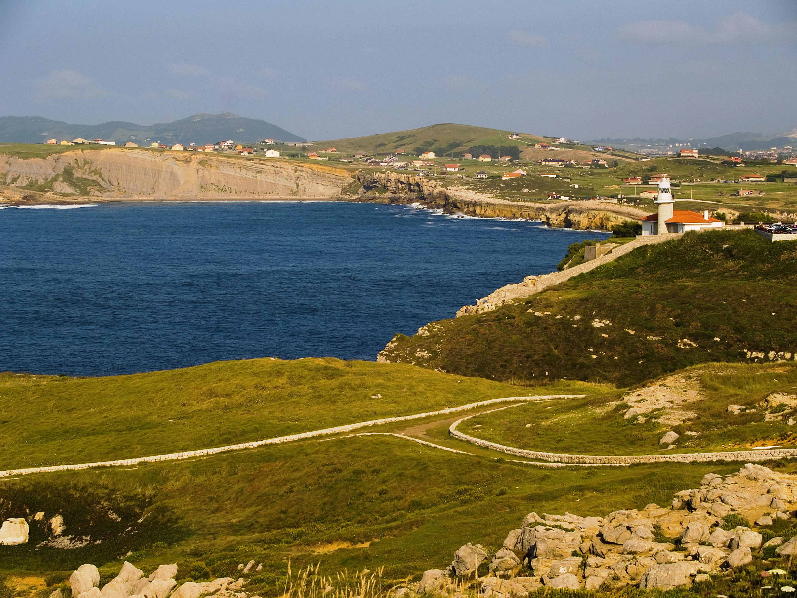 Faro de Suances