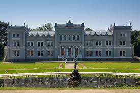 Plunge Manor