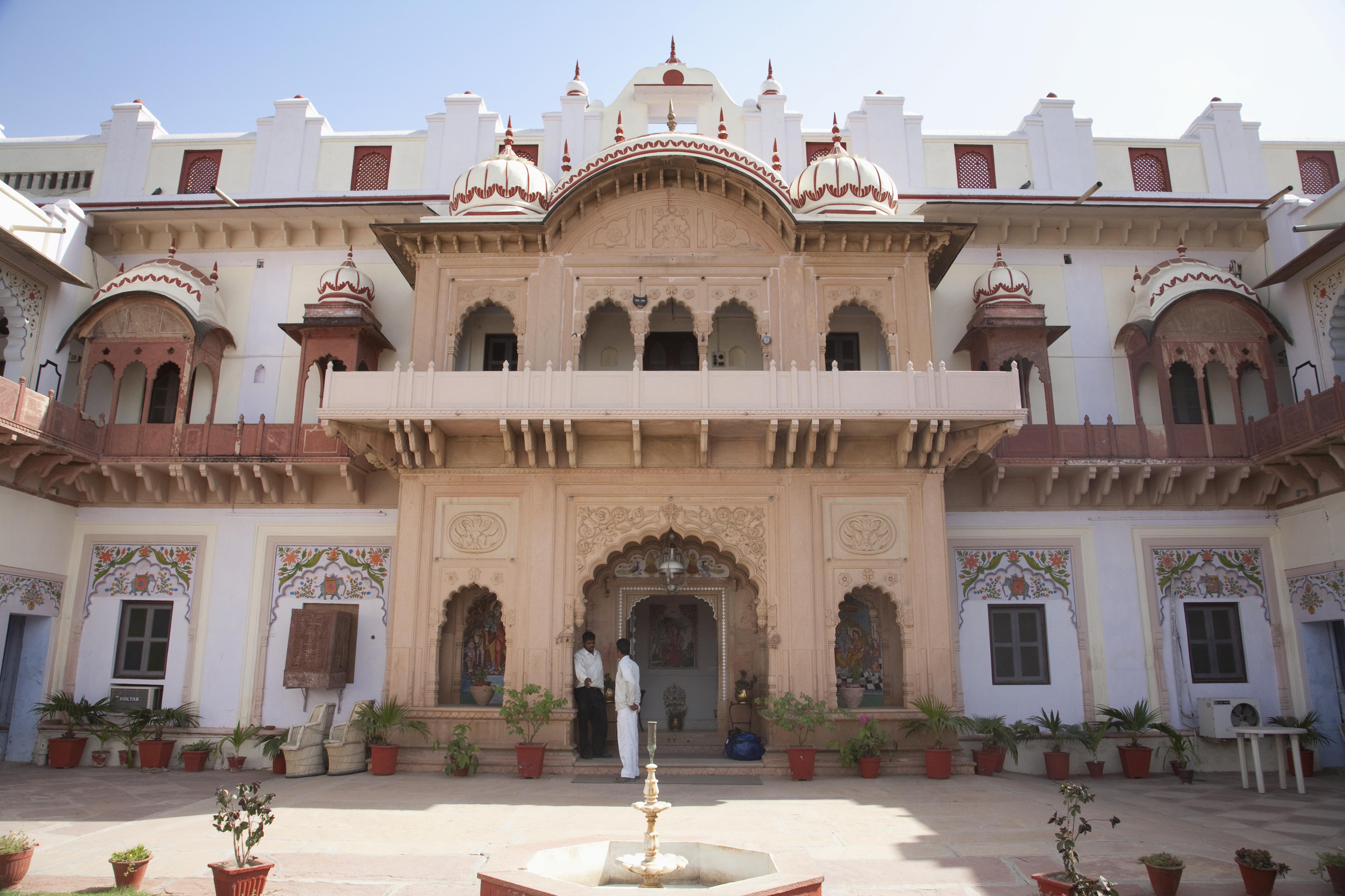 Laxmi Vilas Palace