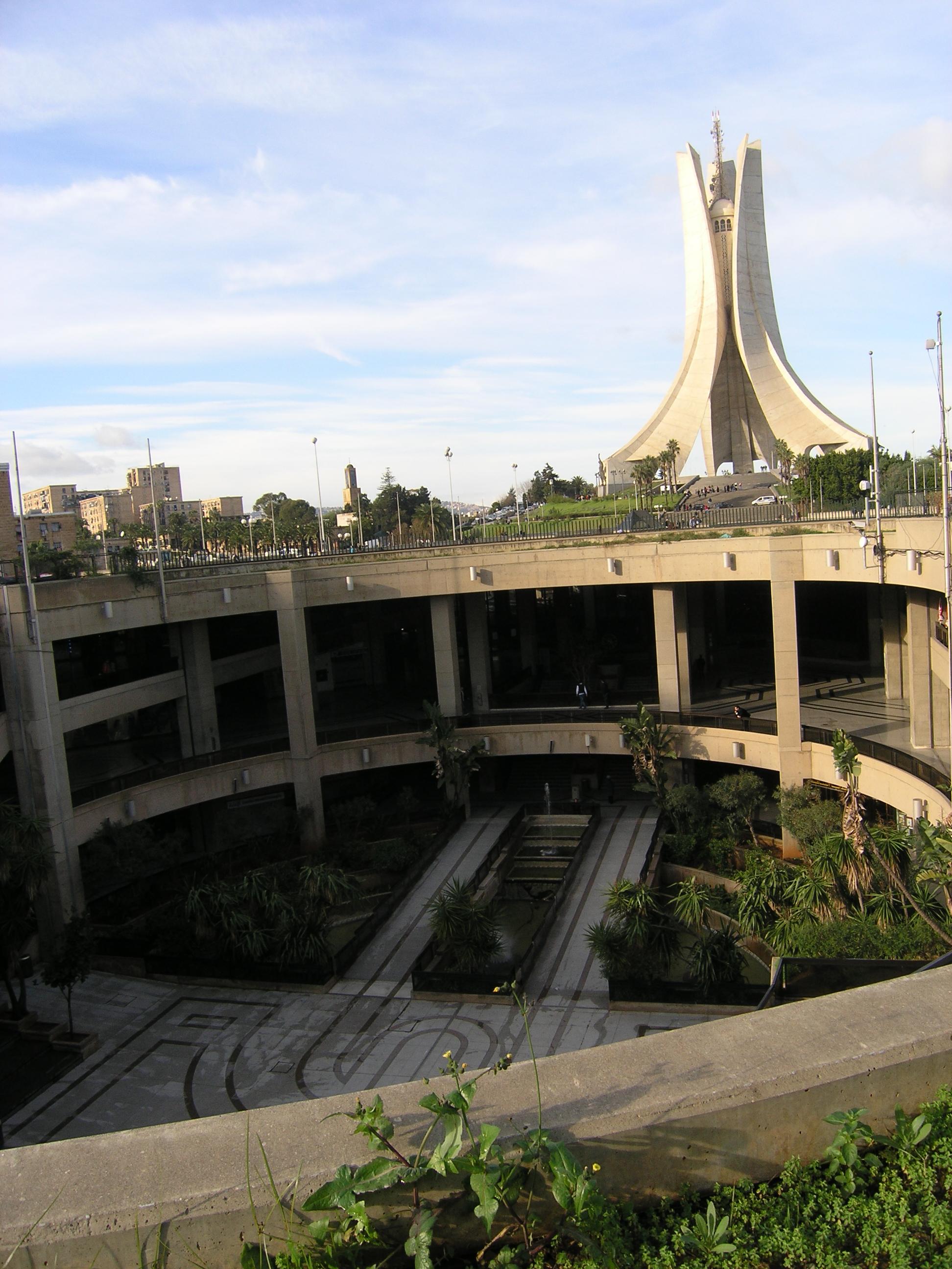 Centre commercial Riadh El Feth