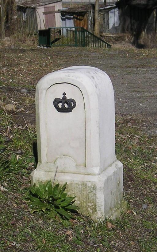 Koniglich sachsischer Meilenstein