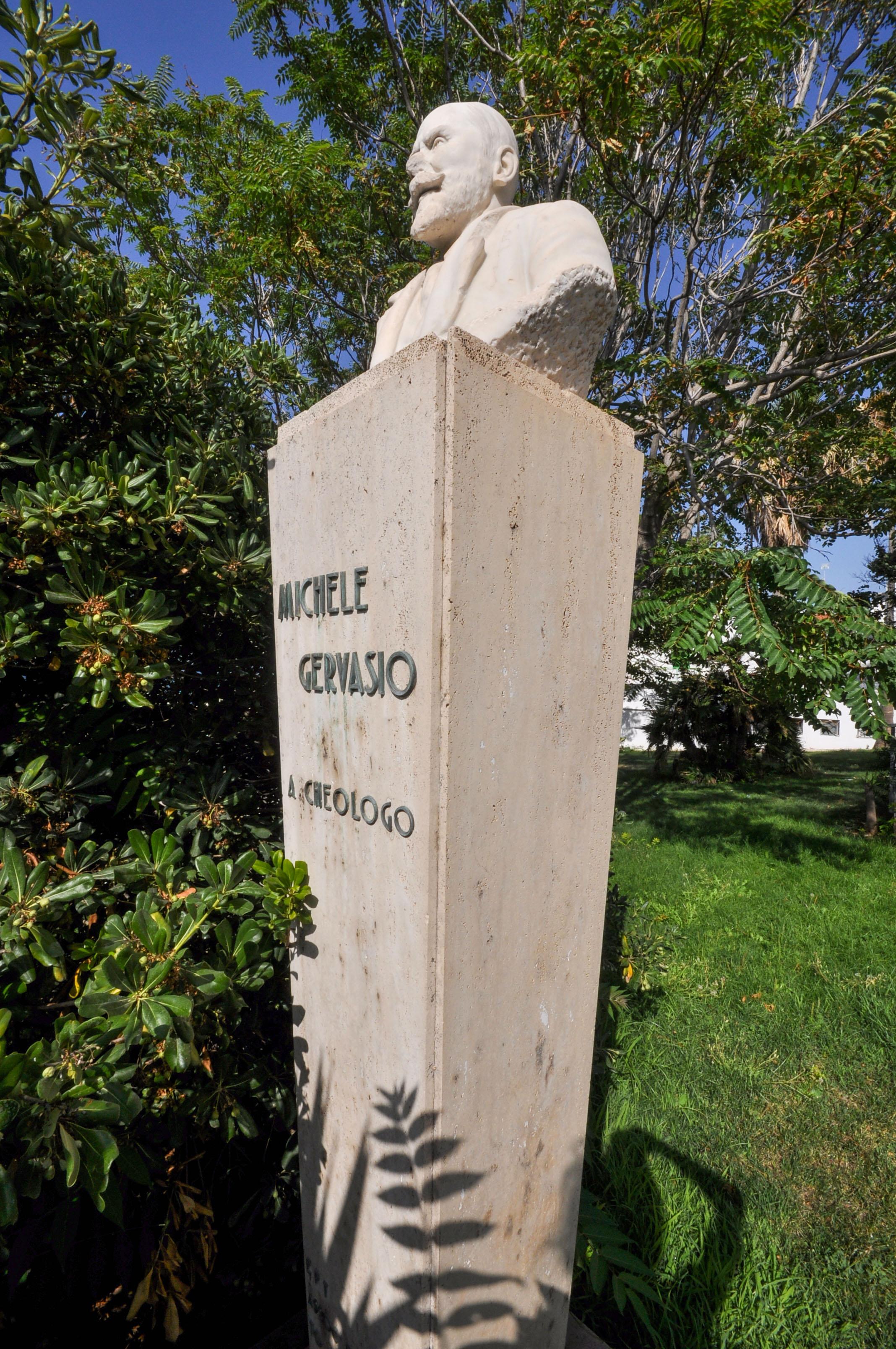 Busto Michele Gervasio