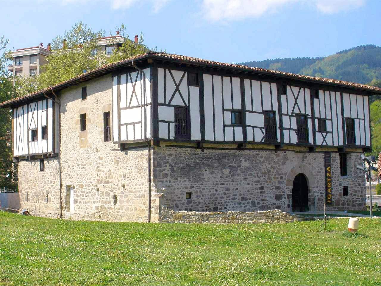 Palacio De Igartza
