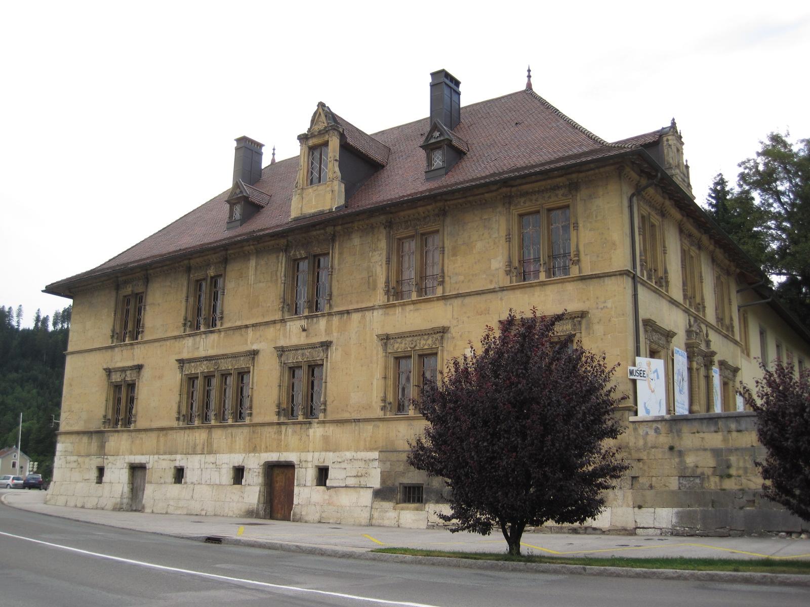 Chateau Pertusier