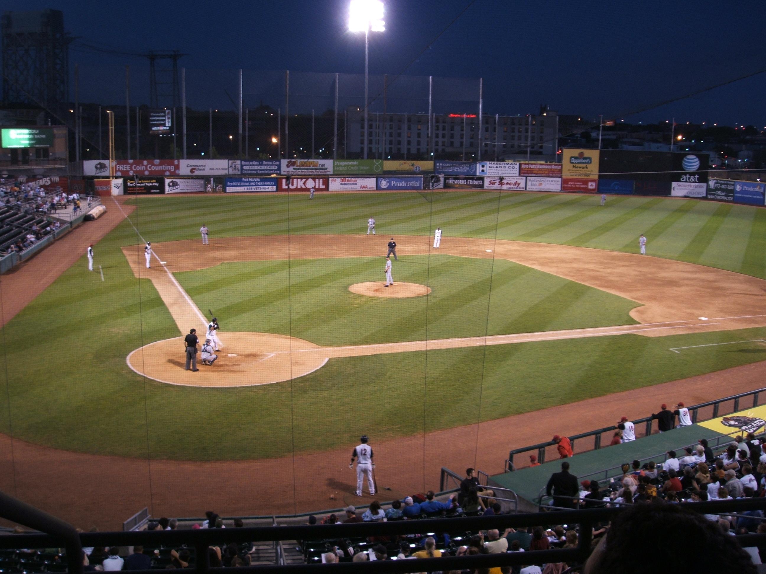 Bears & Eagles Riverfront Stadium