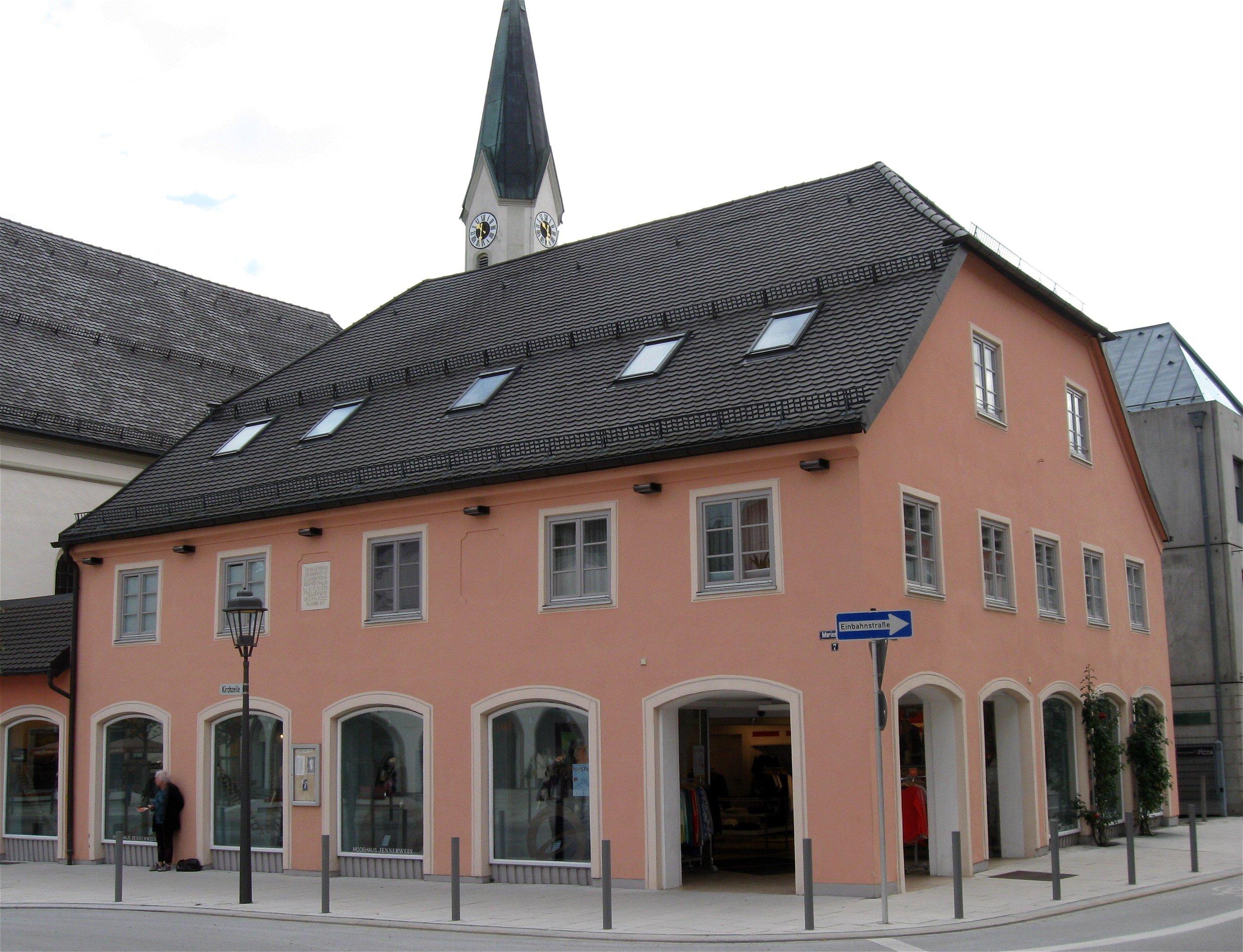 Wilhelm Leibl Haus