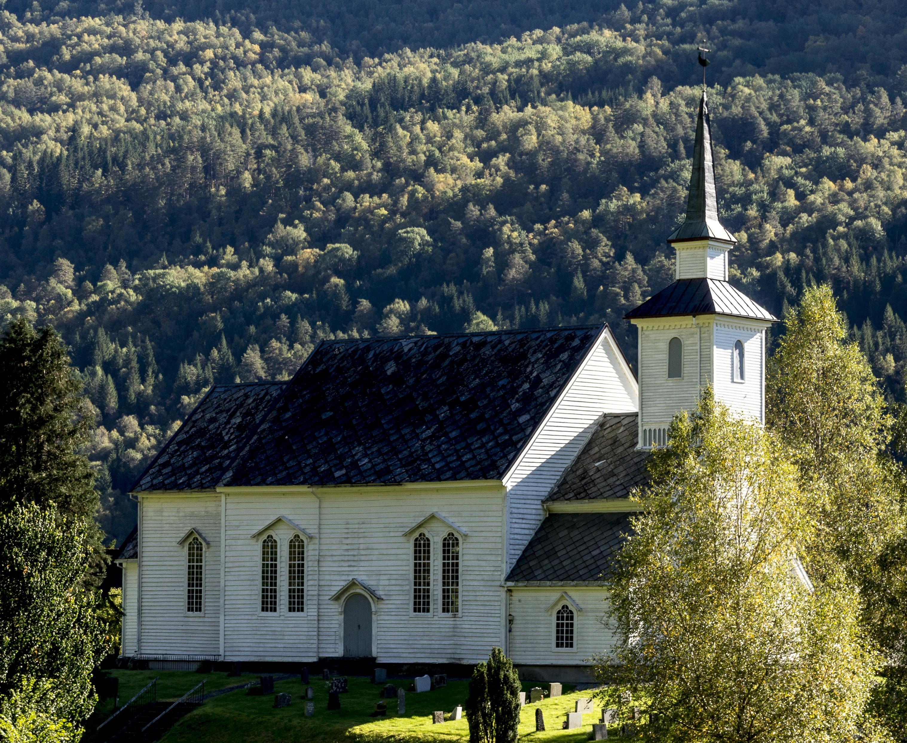 Nedstryn Church