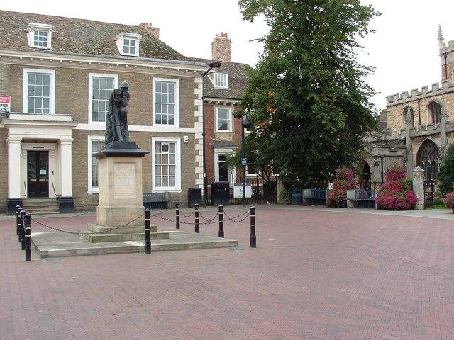 Huntingdon War Memorial