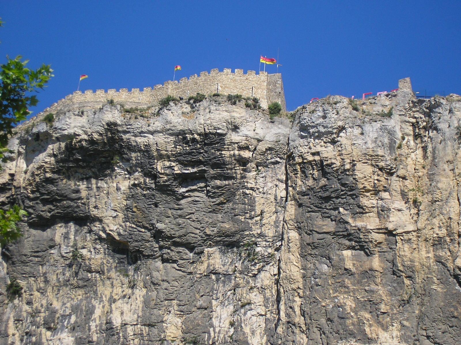 Forteresse de Mornas