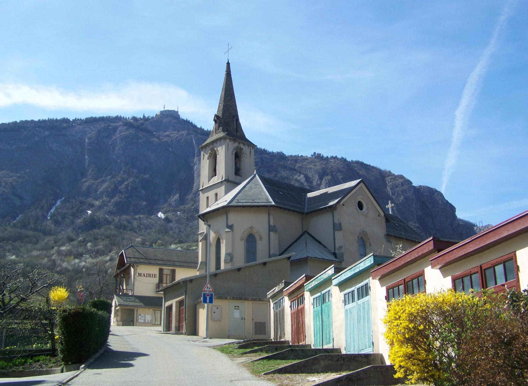Eglise Saint-Martin de Saint-Martin-d'Arc