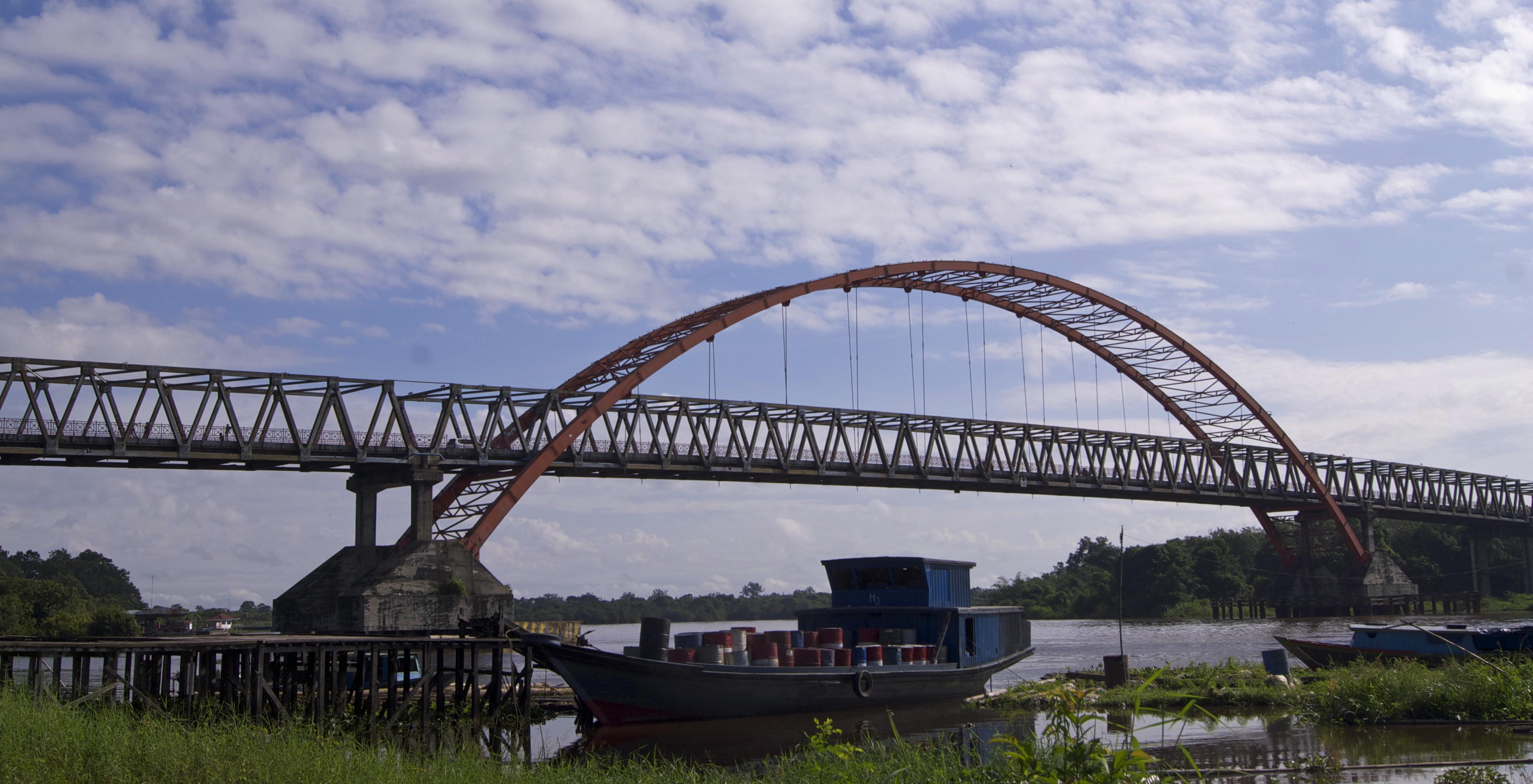 Jembatan Kahayan