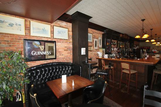 The Cellar Restaurant & Bar on the River