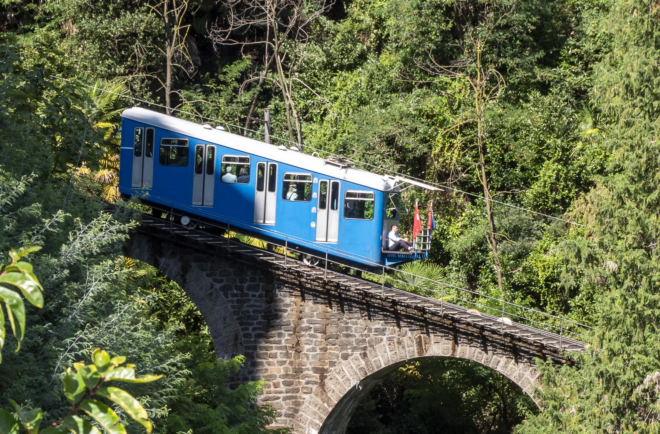 Locarno-Madonna del Sasso funicular