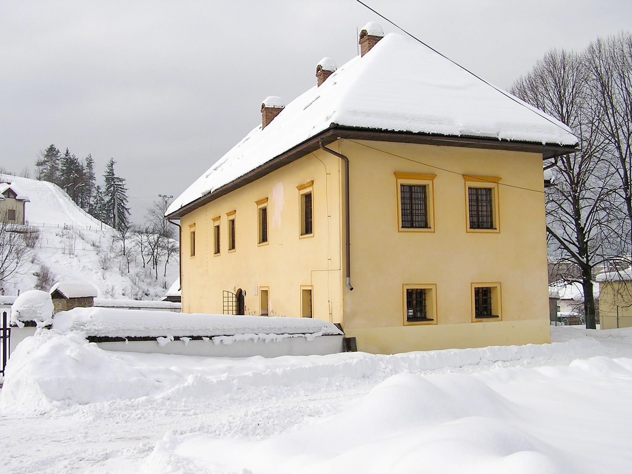 Kaštel v Radoli
