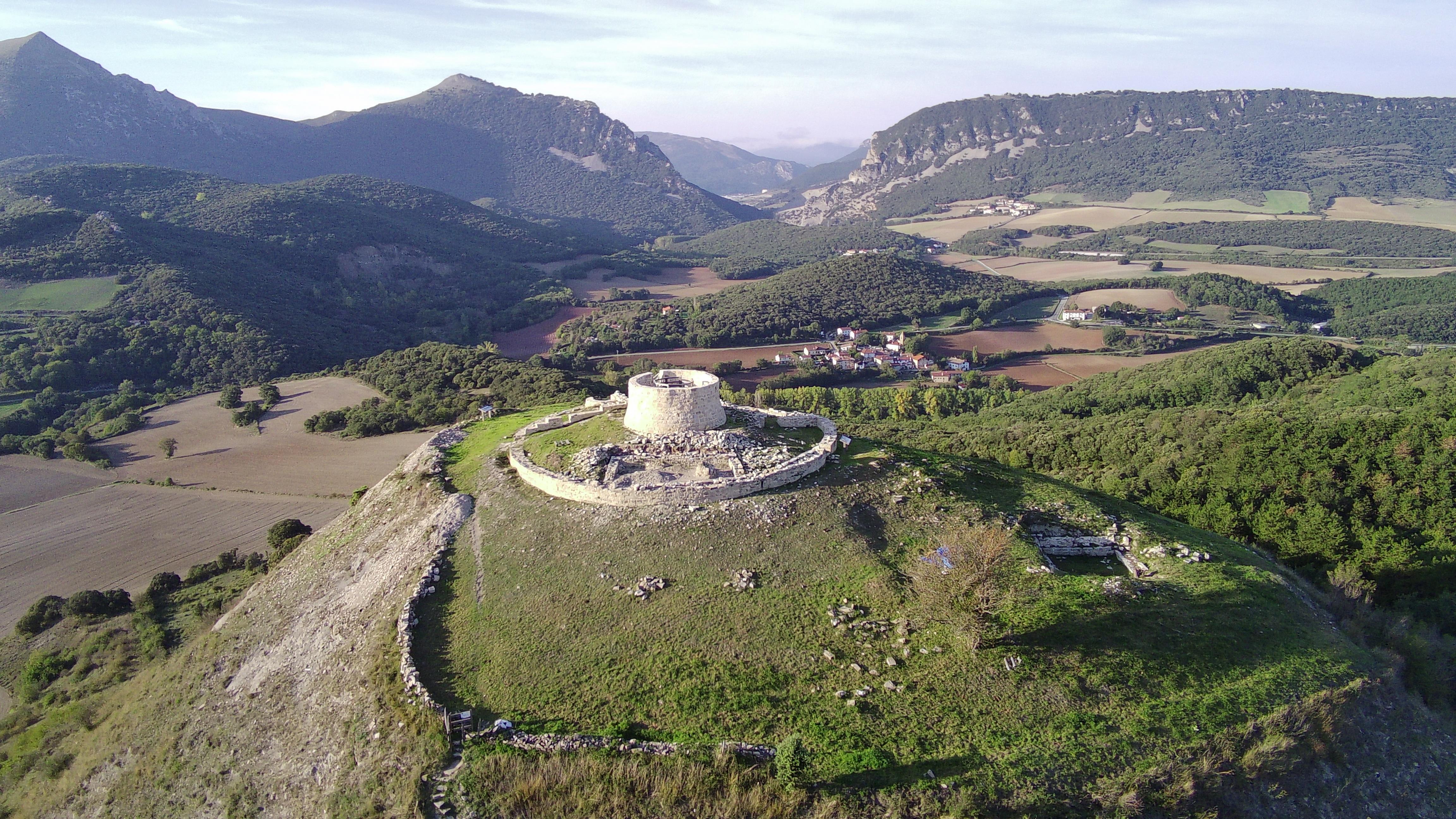Castillo de Garaño