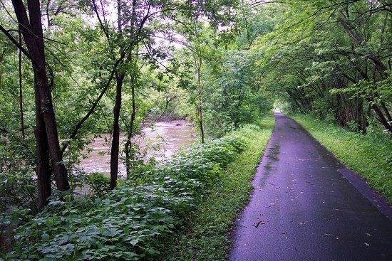 Cannon Valley Trail