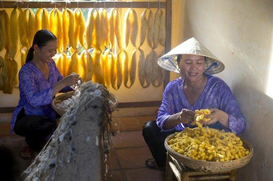 Làng Lụa Hội An