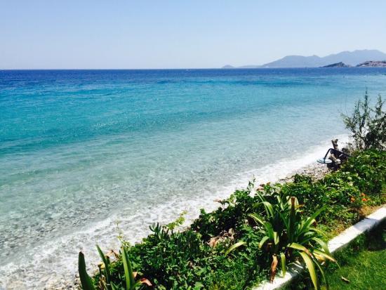Lemonakia Beach