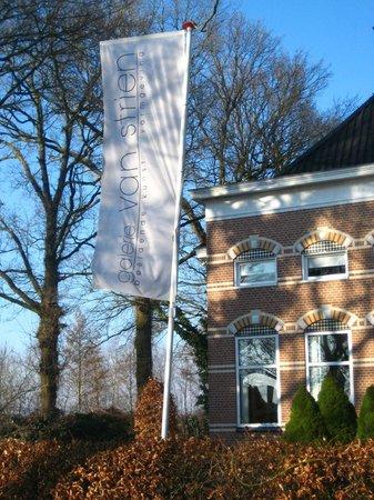 Gallery van Strien