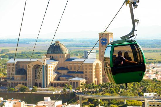 Air Bontur cable cars
