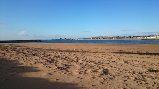 Elie Beach