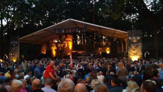 Openlucht theater Hertme