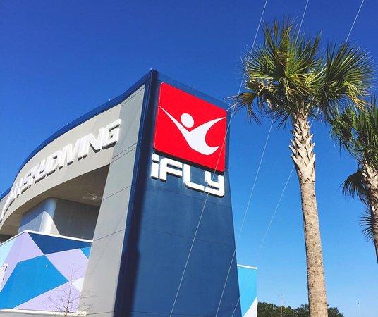iFLY Indoor Skydiving - Tampa