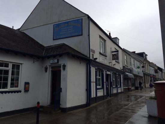 The Sir Joshua Reynolds pub