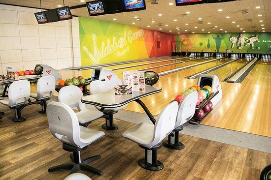 Valdebol Game Bowling