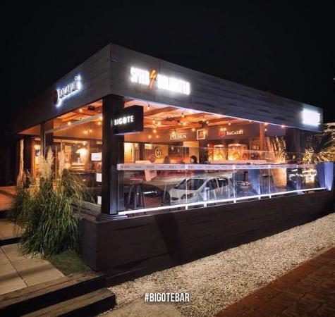Bigote Bar