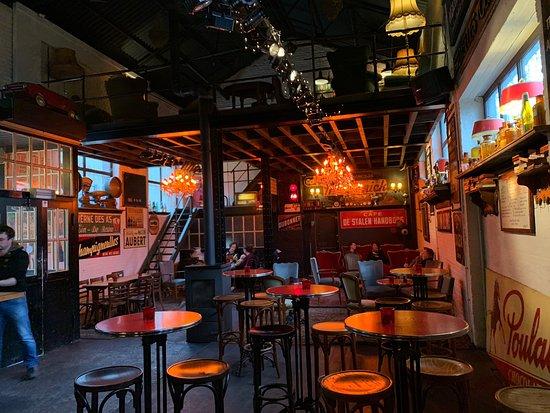 Bar Des Amis