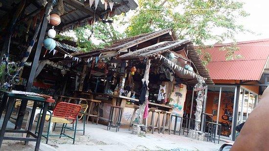 75 Stang Art Studio and Reggae Bar