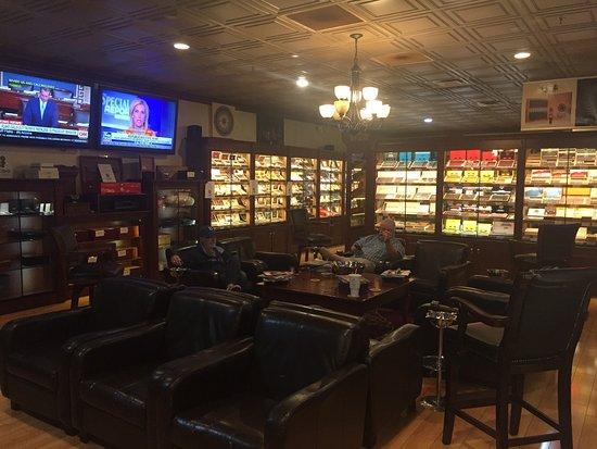 Cigar Realm