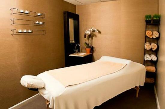 Relax In Nashville Quality Massage & Yoga Studio