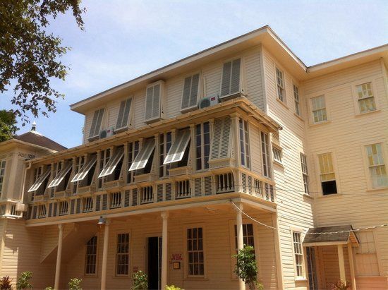 Walter Roth Museum of Anthropology