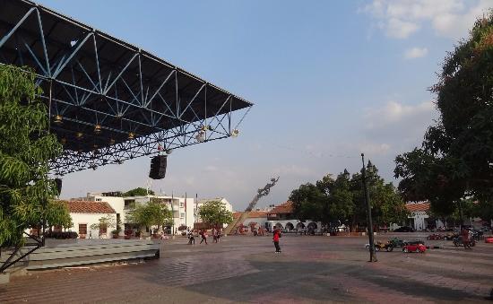 Plaza Alfonso Lopez