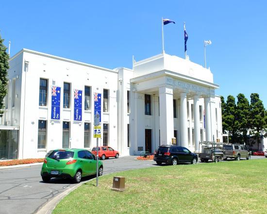 Box Hill Town Hall