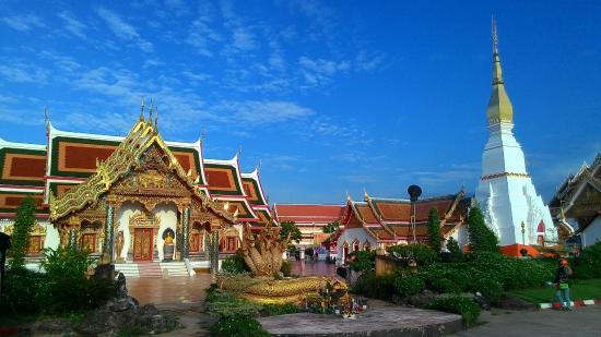 Wat Phra That Choeng Chum Tapınağı