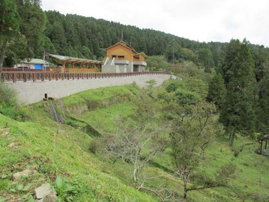 Alishan Jhaoping Park