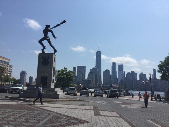 Katyn Forest Massacre Memorial