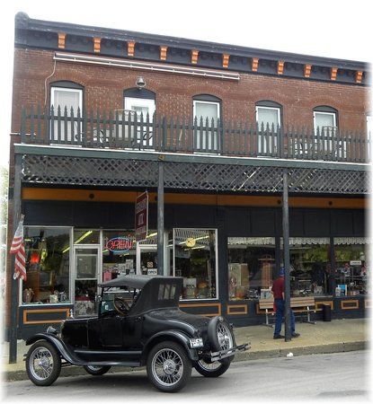 Hermann's Attic Antique Mall
