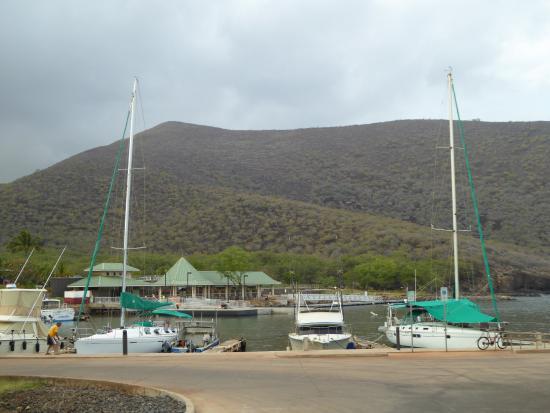 Manele Small Boat Harbor
