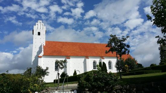 Dråby Kirke